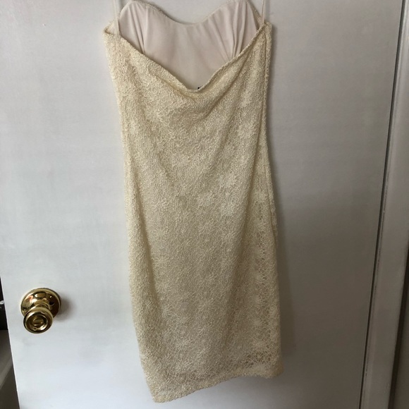 Cream Strapless Body con Dress size S - Picture 3 of 5